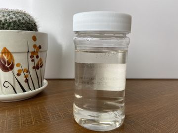 El rodillo que se pegaba, hilado que partía, manchas de aceite evitó el suavizador del silicón